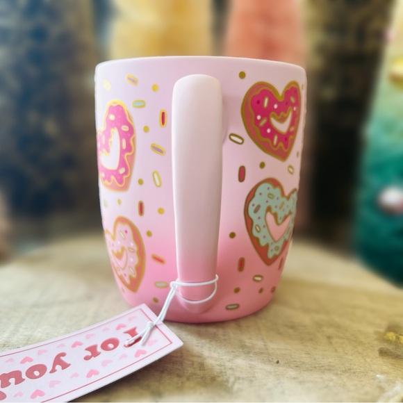 NEW Peppermint & Pine Soft Touch Colorful Heart Donuts Sprinkles Christmas Mug - Picture 7 of 12